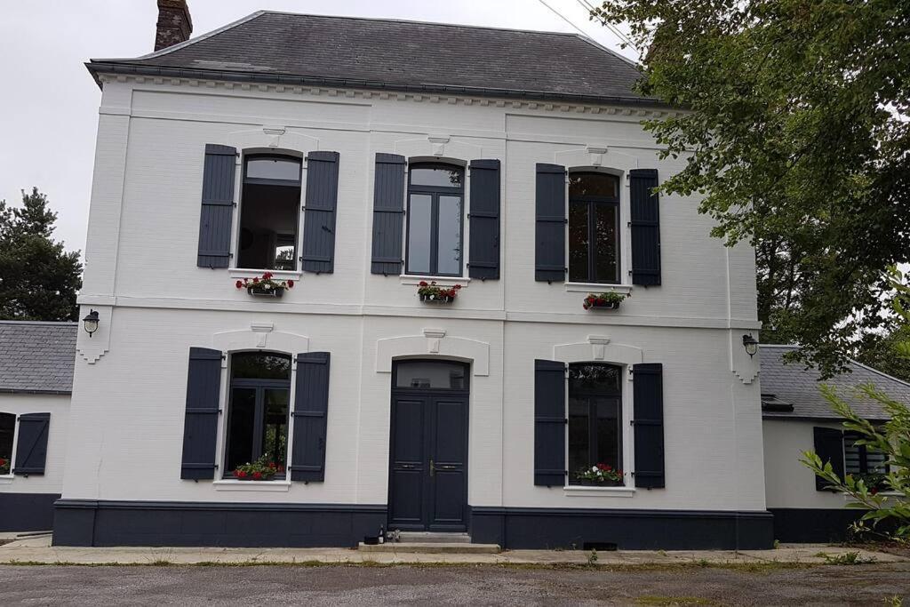Maison De Maitre. Calme, Wifi, Cour Fermee. Feuquieres-en-Vimeu Eksteriør billede